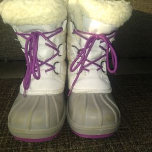 Girls winter boots